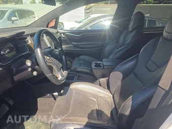 2016 Tesla Model X 90D – miniatura 7