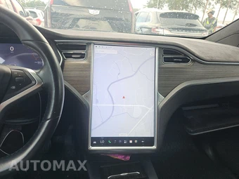 2016 Tesla Model X 90D - miniatura 11