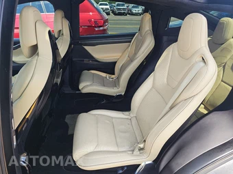 2016 Tesla Model X 90D - miniatura 13