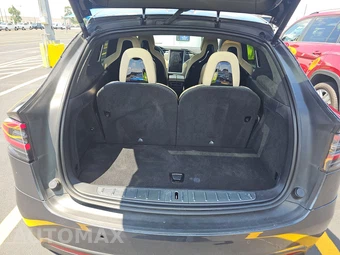 2016 Tesla Model X 90D - miniatura 17