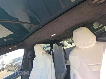 2016 Tesla Model X 90D - miniatura 11