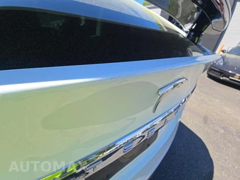 2016 Tesla Model X 90D - miniatura 25