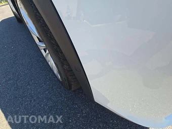 2016 Tesla Model X 90D - miniatura 28