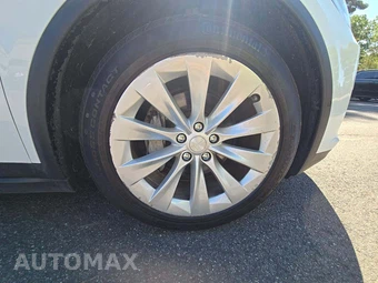 2016 Tesla Model X 90D - miniatura 29