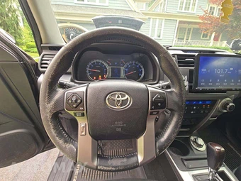 2016 Toyota 4Runner Limited – miniatura 22