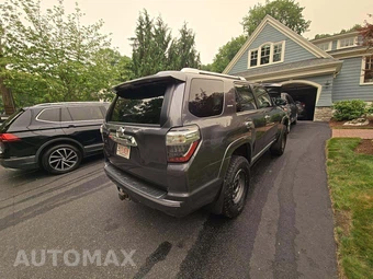 2016 Toyota 4Runner Limited – miniatura 3