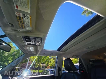 2016 Toyota 4Runner Limited – miniatura 11