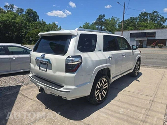 2016 Toyota 4Runner Limited - miniatura 3