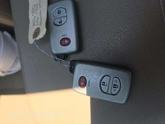 2016 Toyota 4Runner Limited - miniatura 8