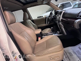 2016 Toyota 4Runner Limited - miniatura 18