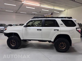 2016 Toyota 4Runner Limited - miniatura 6