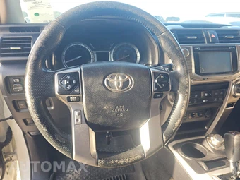 2016 Toyota 4Runner Limited – miniatura 10