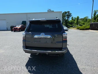 2016 Toyota 4Runner Limited – miniatura 4