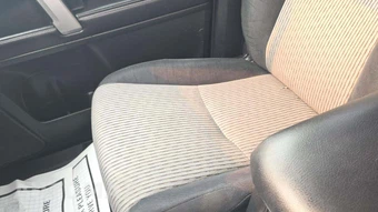 2016 Toyota 4Runner SR5 – miniatura 24