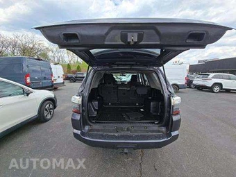 2016 Toyota 4Runner SR5 – miniatura 14