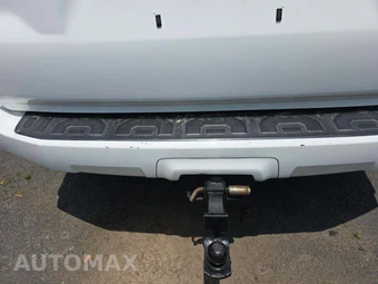 2016 Toyota 4Runner SR5 – miniatura 24