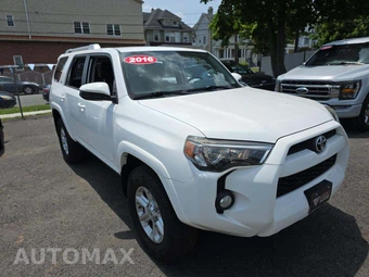 2016 Toyota 4Runner SR5 – miniatura 4