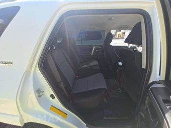 2016 Toyota 4Runner SR5 - miniatura 16