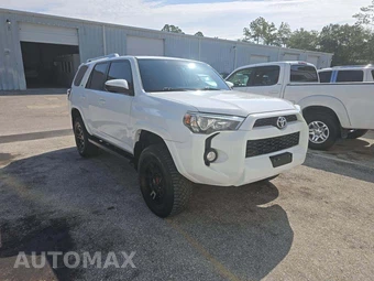 2016 Toyota 4Runner SR5 - miniatura 4
