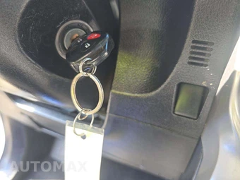 2016 Toyota 4Runner SR5 - miniatura 8