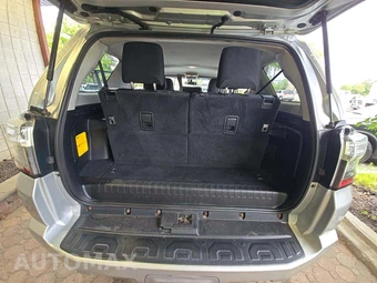 2016 Toyota 4Runner SR5 - miniatura 15