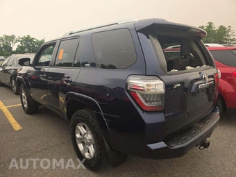 2016 Toyota 4Runner SR5 – miniatura 2