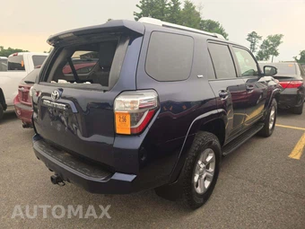 2016 Toyota 4Runner SR5 – miniatura 3