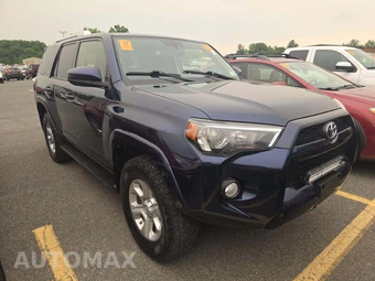 2016 Toyota 4Runner SR5 – miniatura 4