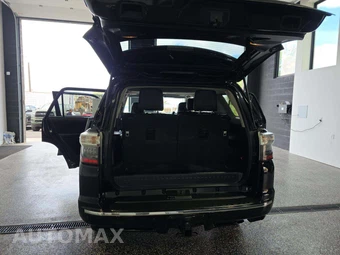 2016 Toyota 4Runner SR5 - miniatura 15