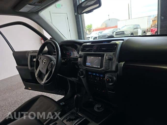 2016 Toyota 4Runner SR5 - miniatura 20
