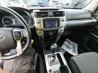 2016 Toyota 4Runner SR5 – miniatura 11