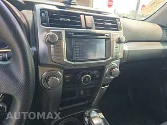 2016 Toyota 4Runner SR5 – miniatura 11