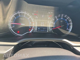 2016 Toyota 4Runner SR5 – miniatura 12