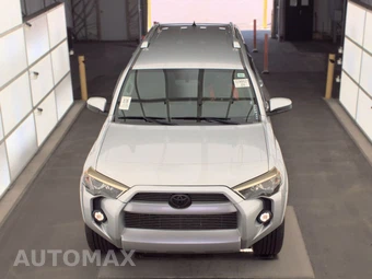 2016 Toyota 4Runner SR5 – miniatura 2