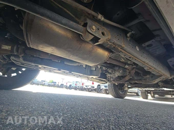 2016 Toyota 4Runner SR5 – miniatura 18