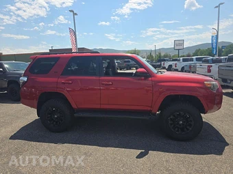 2016 Toyota 4Runner SR5 – miniatura 4