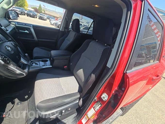 2016 Toyota 4Runner SR5 – miniatura 6