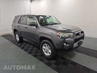 2016 Toyota 4Runner SR5 - miniatura 3