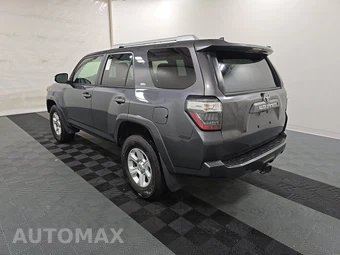 2016 Toyota 4Runner SR5 - miniatura 6