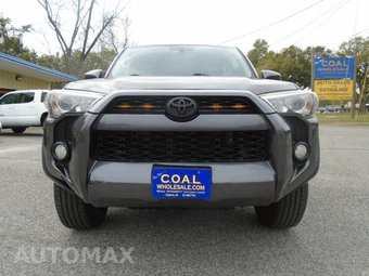 2016 Toyota 4Runner SR5 – miniatura 10
