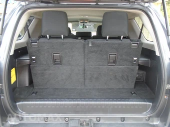 2016 Toyota 4Runner SR5 – miniatura 22