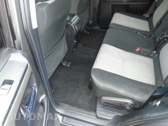 2016 Toyota 4Runner SR5 – miniatura 39