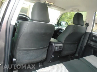 2016 Toyota 4Runner SR5 – miniatura 45