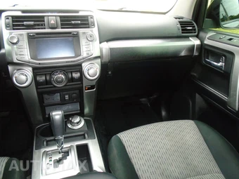 2016 Toyota 4Runner SR5 – miniatura 57