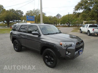 2016 Toyota 4Runner SR5 – miniatura 6