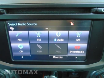2016 Toyota 4Runner SR5 – miniatura 75
