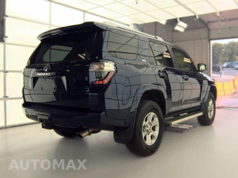 2016 Toyota 4Runner SR5 Premium – miniatura 4