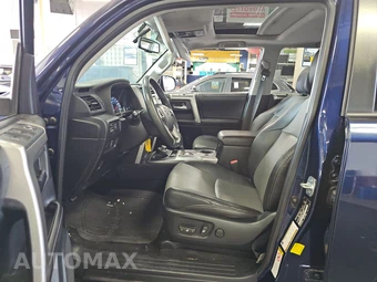 2016 Toyota 4Runner SR5 Premium – miniatura 7
