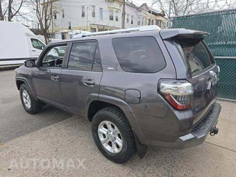 2016 Toyota 4Runner SR5 Premium – miniatura 2