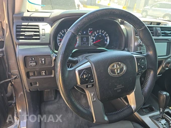 2016 Toyota 4Runner SR5 Premium - miniatura 10